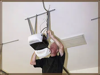 SOS Garage Doors Bedford, MA 781-406-4003 - openers-cont-gr-02m